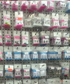 Tấm sắt đục lỗ treo đồ