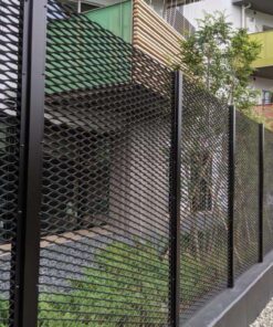 lưới thép mắt cáo hàng rào